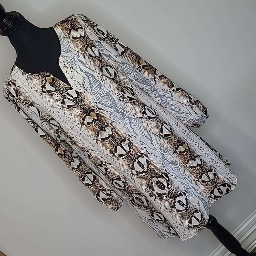 Andree by Unit sz M snake skin print A Frame dress